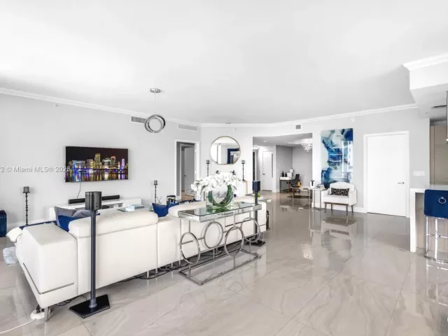 Продажа квартиры #2001 - фото 5687676