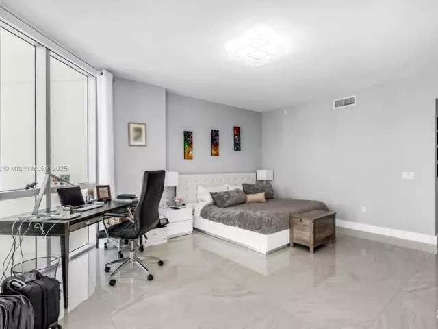 Продажа квартиры #2001 - фото 5687672