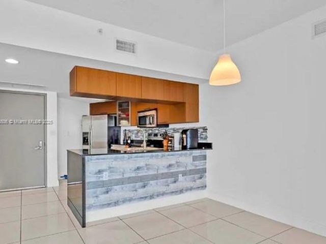 Продажа квартиры #1714 - фото 5652282