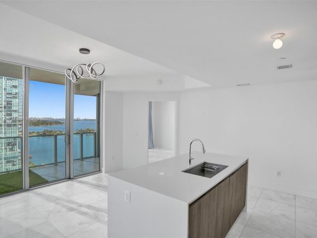 Продажа квартиры #1601 - фото 5646716