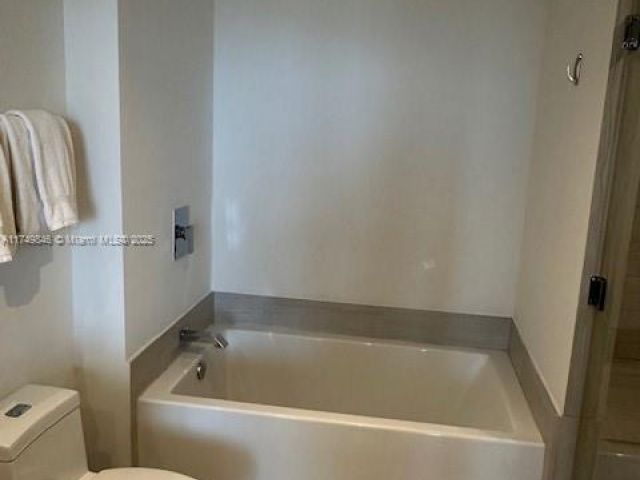 Продажа квартиры #R2702 - фото 5706075