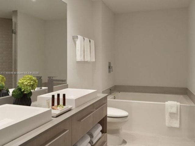 Продажа квартиры #R2702 - фото 5706077