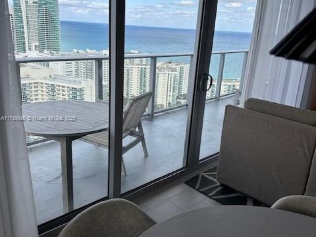 Продажа квартиры #R2702 - фото 5706083