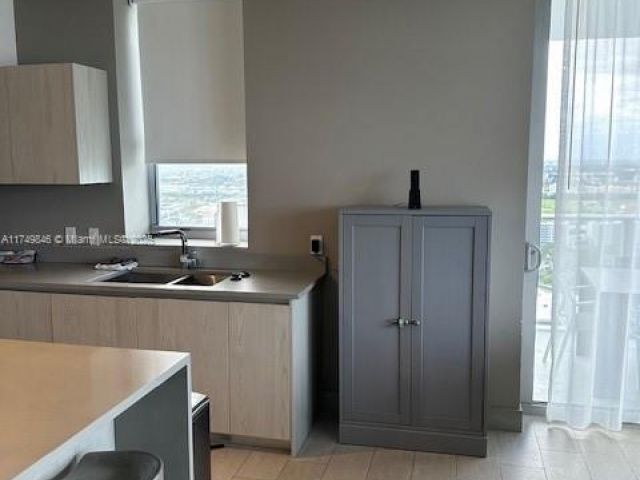 Продажа квартиры #R2702 - фото 5706090