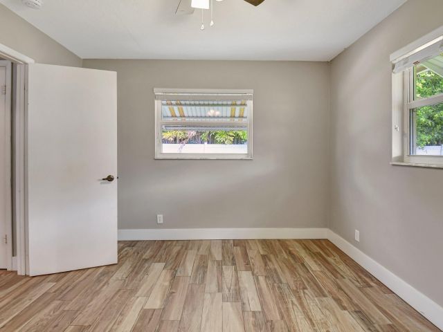 Продажа дома по адресу 625 Sunshine Drive - фото 5949584