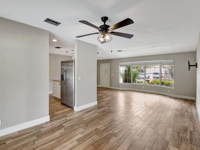 Продажа дома по адресу 625 Sunshine Drive - фото 5949590