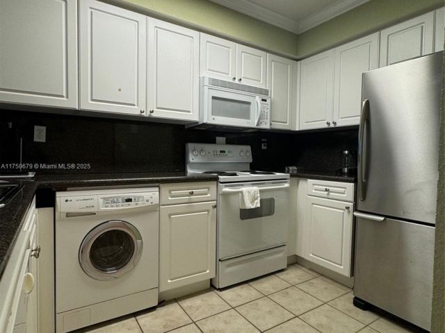 Продажа квартиры #1519 - фото 5633778