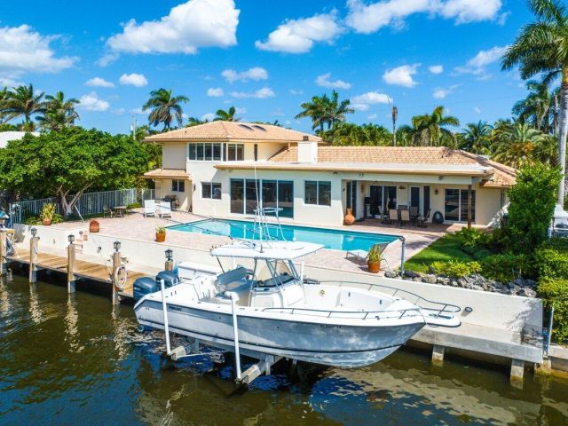 Продажа дома по адресу 946 Eve Street - фото 5880070