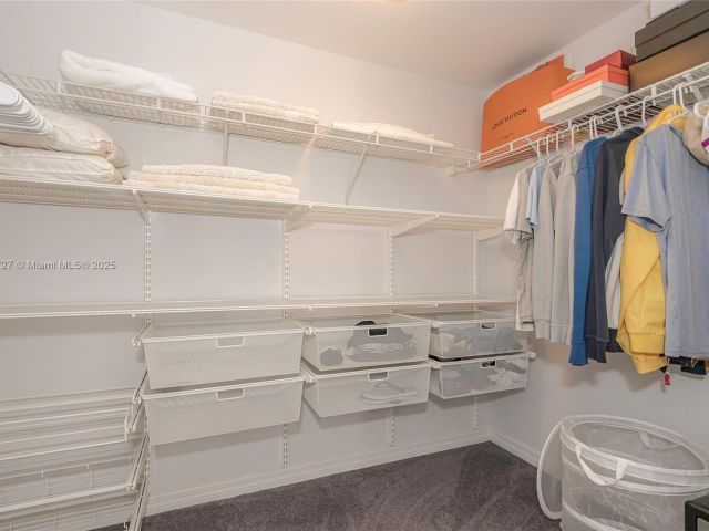 Продажа квартиры # - фото 5687056