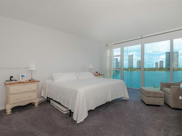 Продажа квартиры # - фото 5687062