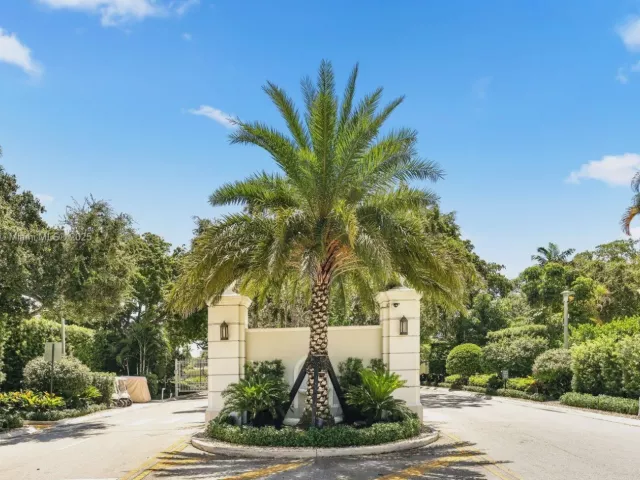 Продажа дома по адресу 530 Sabal Palm Rd - фото 5831708