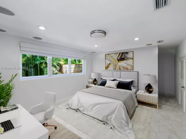 Продажа дома по адресу 530 Sabal Palm Rd - фото 5831700