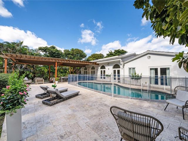 Продажа дома по адресу 530 Sabal Palm Rd - фото 5831693