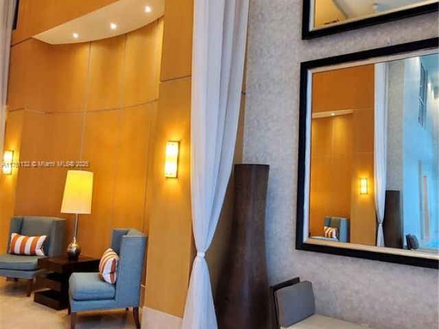 Продажа квартиры #701 - фото 6012623