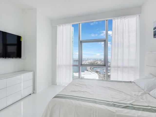 Продажа квартиры #3611 - фото 5640112