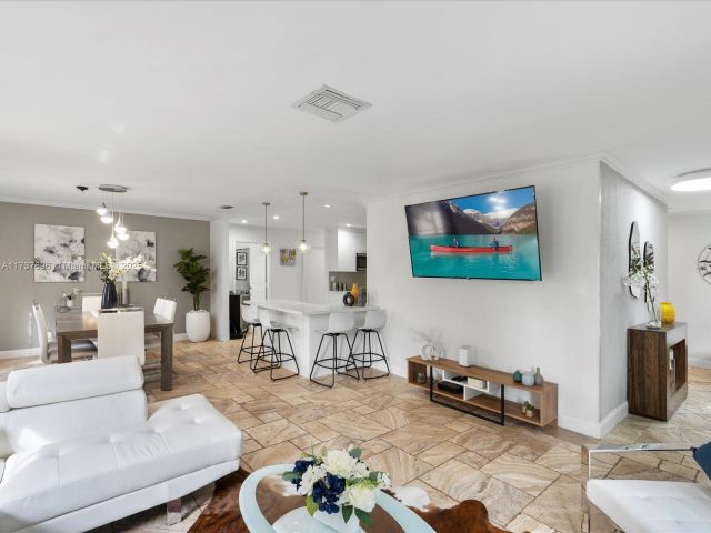 Дом в аренду по адресу 1407 Coolidge St - фото 5532095