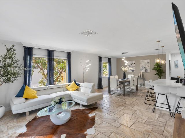 Дом в аренду по адресу 1407 Coolidge St - фото 5532097