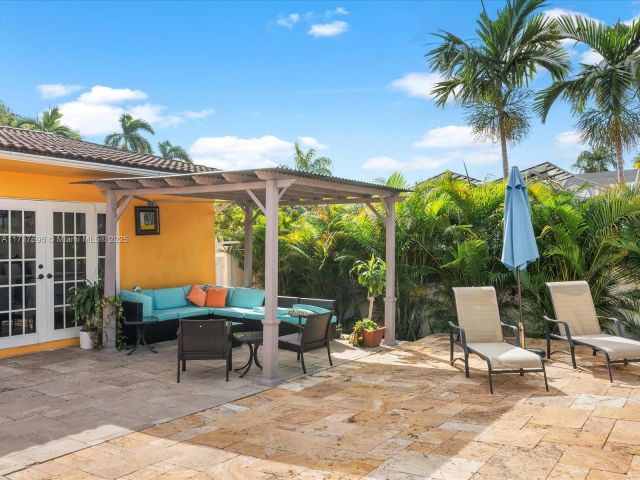 Дом в аренду по адресу 1407 Coolidge St - фото 5532105