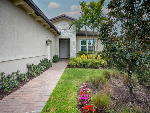 Продажа дома по адресу 10536 Starling Way - фото 5749518