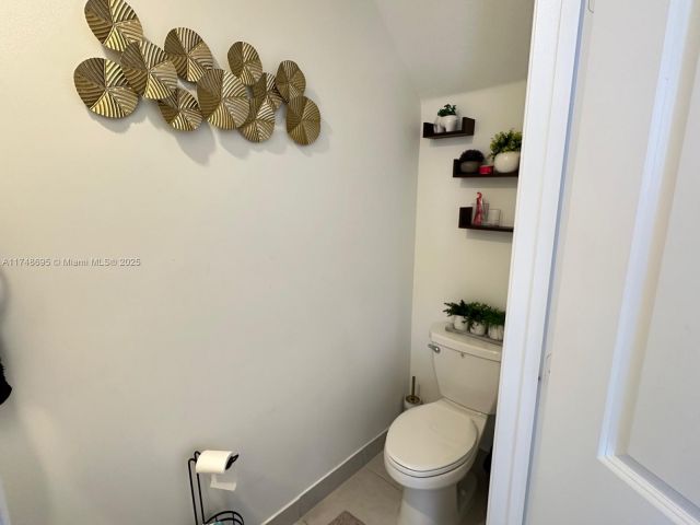 Продажа дома по адресу 23427 SW 127th Pl 23427 - фото 6179220