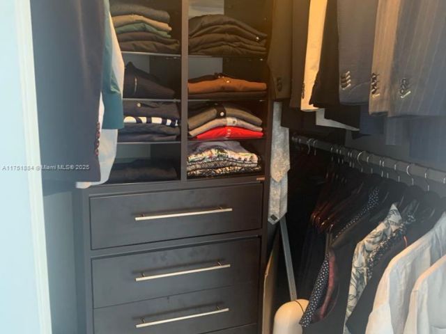 Квартира в аренду номер2405 - фото 5613807