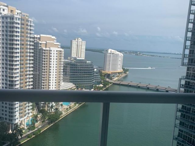 Квартира в аренду номер2405 - фото 5613808