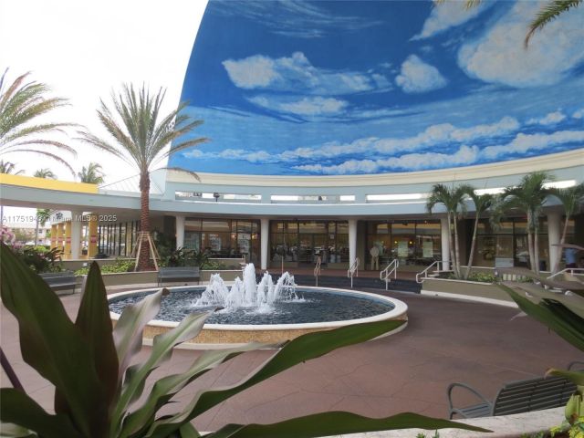 Продажа дома по адресу 3261 Oleander Way - фото 6098304