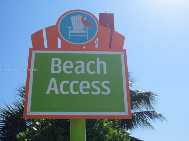 Продажа дома по адресу 3261 Oleander Way - фото 6098308