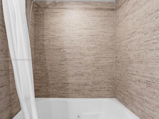 Продажа квартиры #705 - фото 5630163