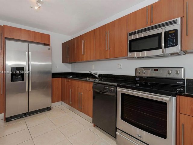 Продажа квартиры #1001 - фото 5630750