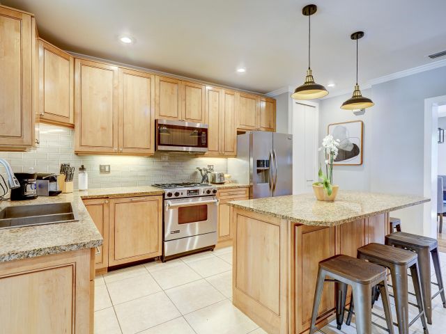 Дом в аренду по адресу 411 26th Street - фото 6533968