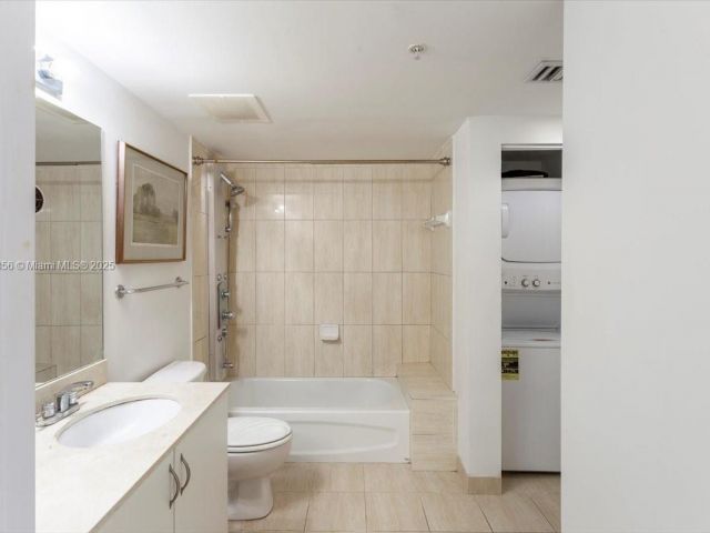 Продажа квартиры #4809 - фото 5835806