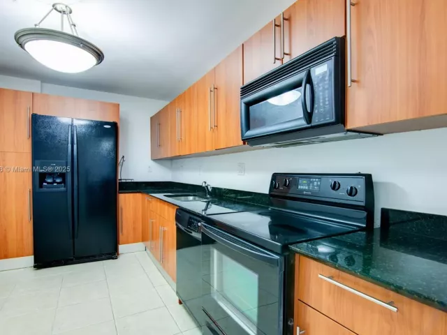 Продажа квартиры #645 - фото 5630939