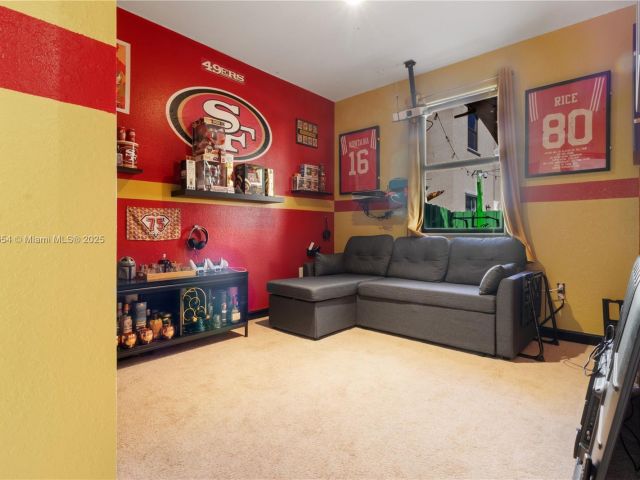 Продажа дома по адресу 9831 NW 88th Ter - фото 5585051