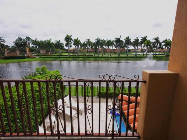 Дом в аренду по адресу 2631 SW 153rd Path 2631 - фото 5962455