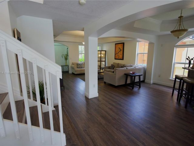 Дом в аренду по адресу 2631 SW 153rd Path 2631 - фото 5962462