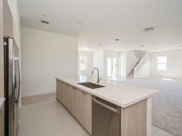 Продажа дома по адресу 4385 SW 123rd Ln - фото 5818630