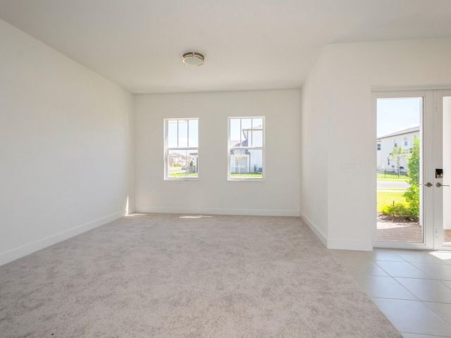 Продажа дома по адресу 12290 SW 44th Ct - фото 5890957