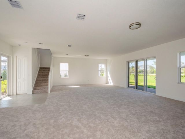 Продажа дома по адресу 12290 SW 44th Ct - фото 5890963