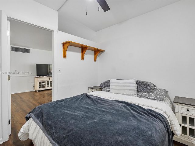 Продажа квартиры #222 - фото 5684309