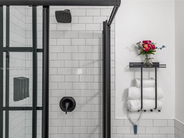 Продажа дома по адресу 3164 SW 147th Pl - фото 5840147