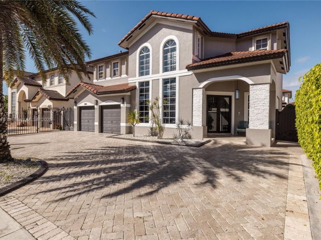 Продажа дома по адресу 3164 SW 147th Pl - фото 5840163