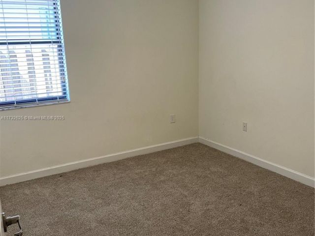 Продажа дома по адресу 15340 SW 176th Ln - фото 5715511