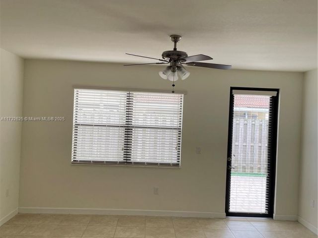 Продажа дома по адресу 15340 SW 176th Ln - фото 5715519