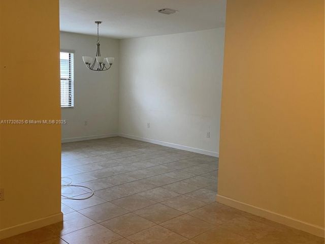 Продажа дома по адресу 15340 SW 176th Ln - фото 5715522