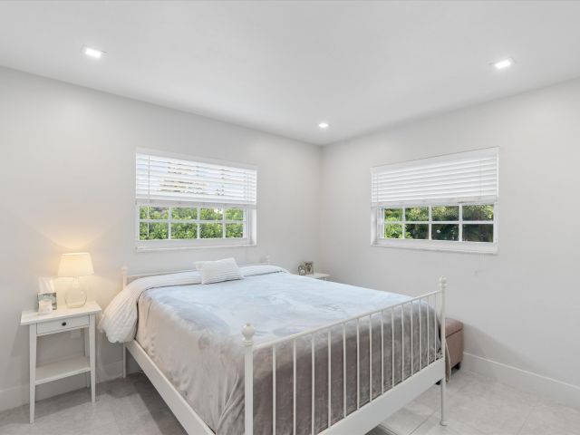 Продажа дома по адресу 113 Burning Tree Lane - фото 5587857