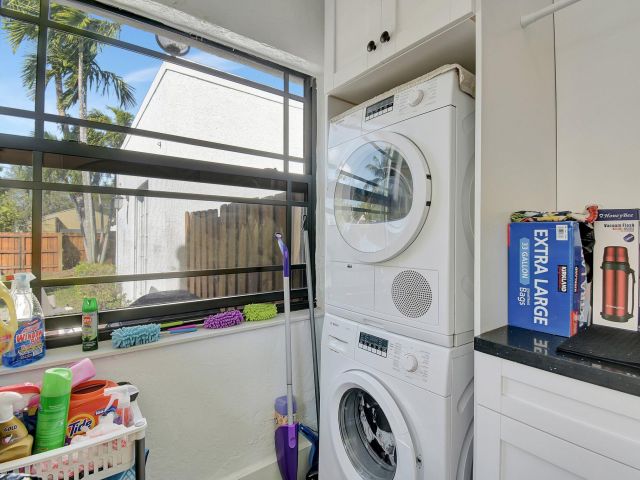 Продажа дома по адресу 1513 Adams Street - фото 6601950