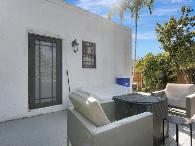 Продажа дома по адресу 1513 Adams Street - фото 9353603