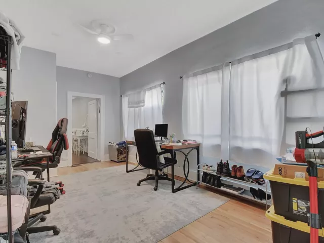 Продажа дома по адресу 1513 Adams Street - фото 9353586