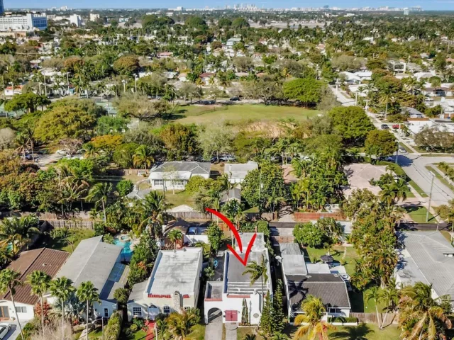 Продажа дома по адресу 1513 Adams Street - фото 9353567
